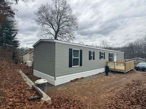 325 Kelly Road Vernon CT 06066