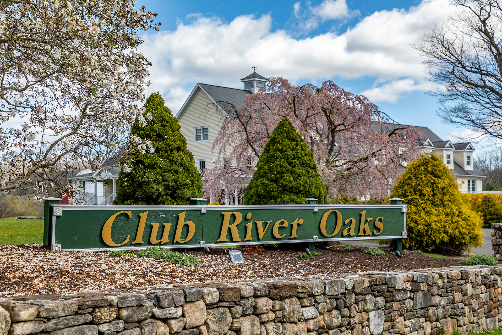41012 River Oaks Lane, Sherman, Connecticut image 2
