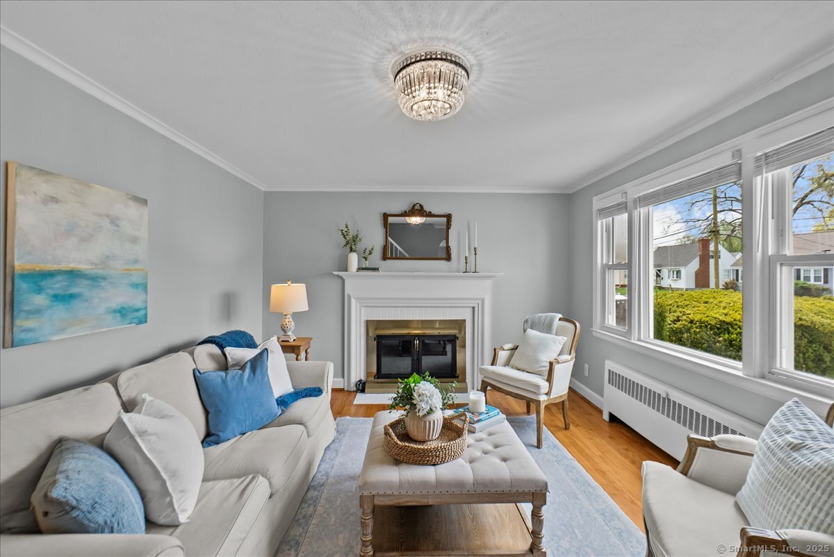10 Yale Street, West Hartford, Connecticut image 5