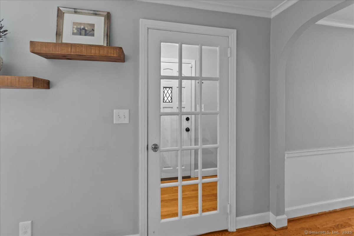 10 Yale Street, West Hartford, Connecticut image 2