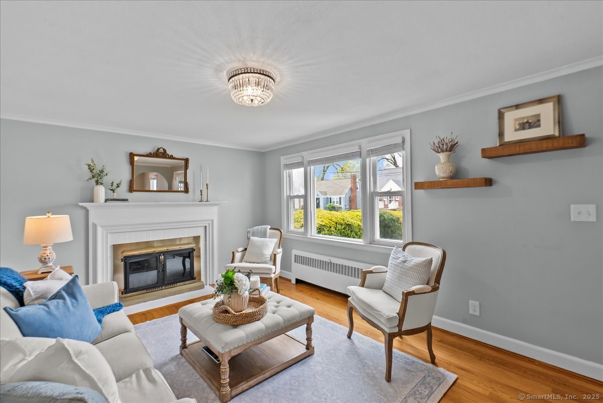 10 Yale Street, West Hartford, Connecticut image 6