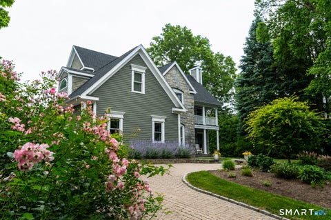 Photo of 19 Christopher Lane, Norwalk, CT 06851 (MLS # 24212528)