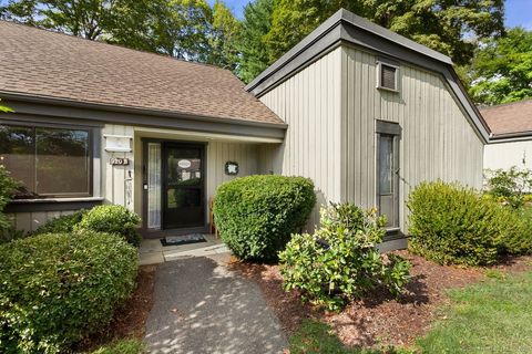 920 Heritage Village B Southbury CT 06488