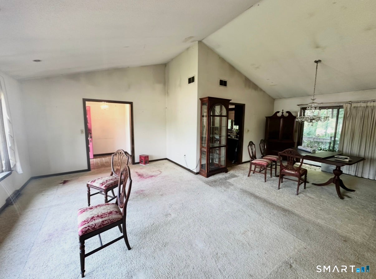 45 Quail Hollow Drive