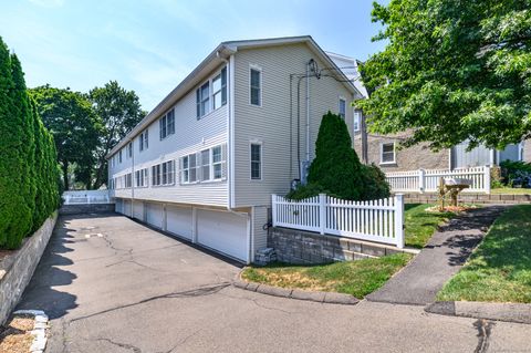Photo of 28 Woodbury Avenue #5, Norwalk, CT 06850 (MLS # 24133583)