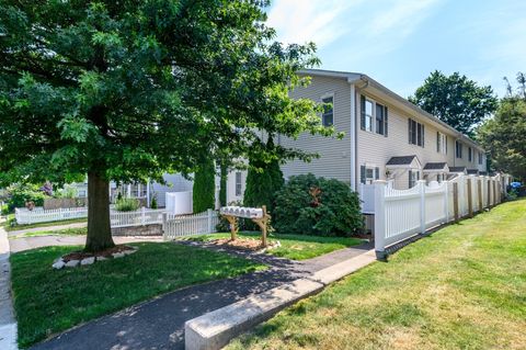 Tiny photo for 28 Woodbury Avenue #5, Norwalk, CT 06850 (MLS # 24133583)