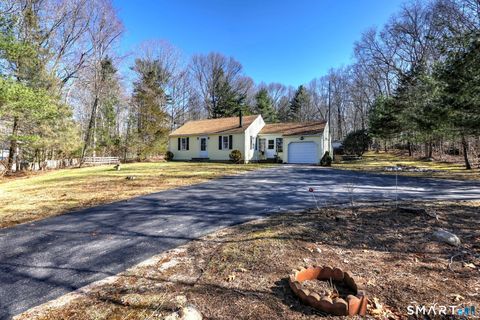 534 Horse Pond Road Madison CT 06443