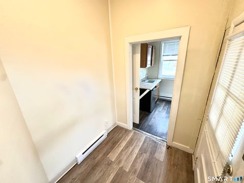 Tiny photo for 1431 Bank Street #1B, Waterbury, CT 06708 (MLS # 24163464)
