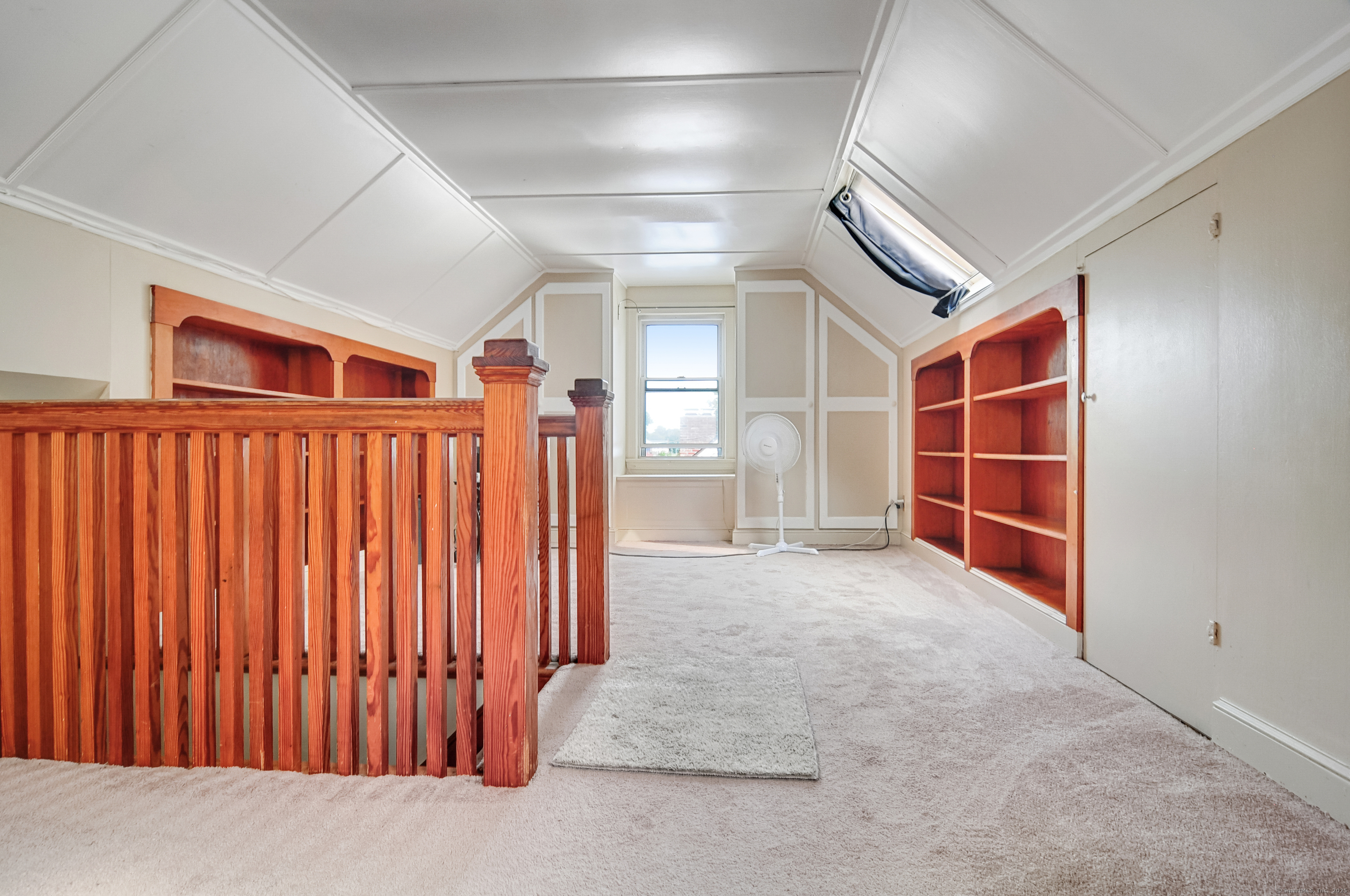 Manchester, Connecticut 06040, United States, 2 Bedrooms Bedrooms, ,1 BathroomBathrooms,Residential,Active,246843