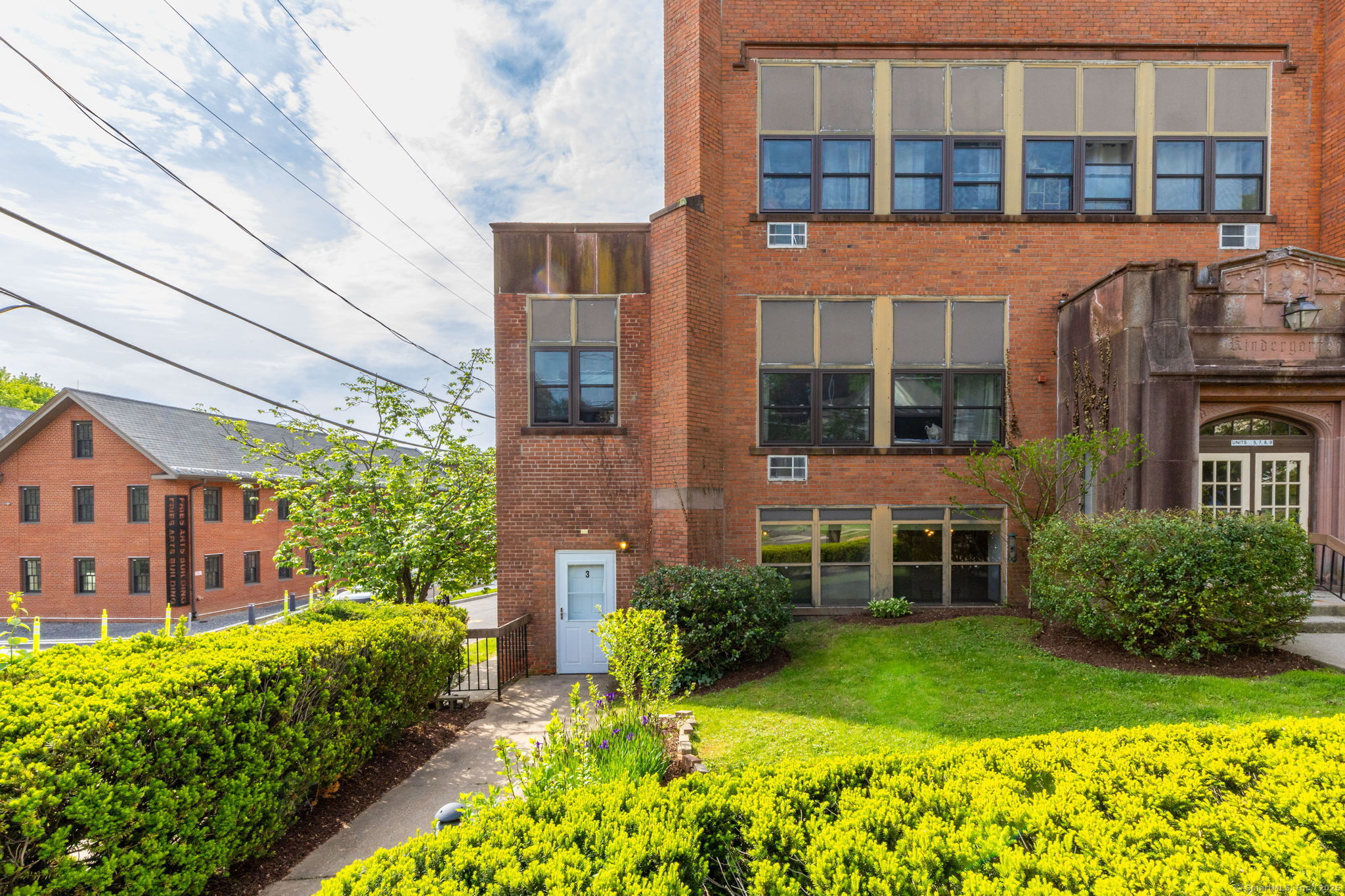 College Street 3, Middletown, Connecticut - 1 Bedrooms  
1 Bathrooms  
2 Rooms - 
