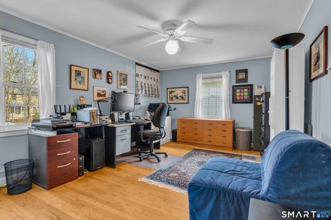 Tiny photo for 35 Pelham Lane, New Haven, CT 06511 (MLS # 24164193)