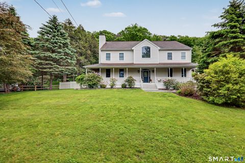 Homes For Sale - 67 Weed Street<br/> New Canaan, CT 06840