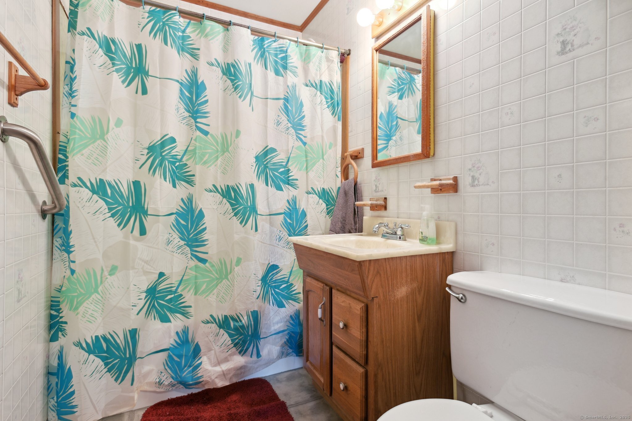 37 Strathmore Road, West Haven, Connecticut image 14