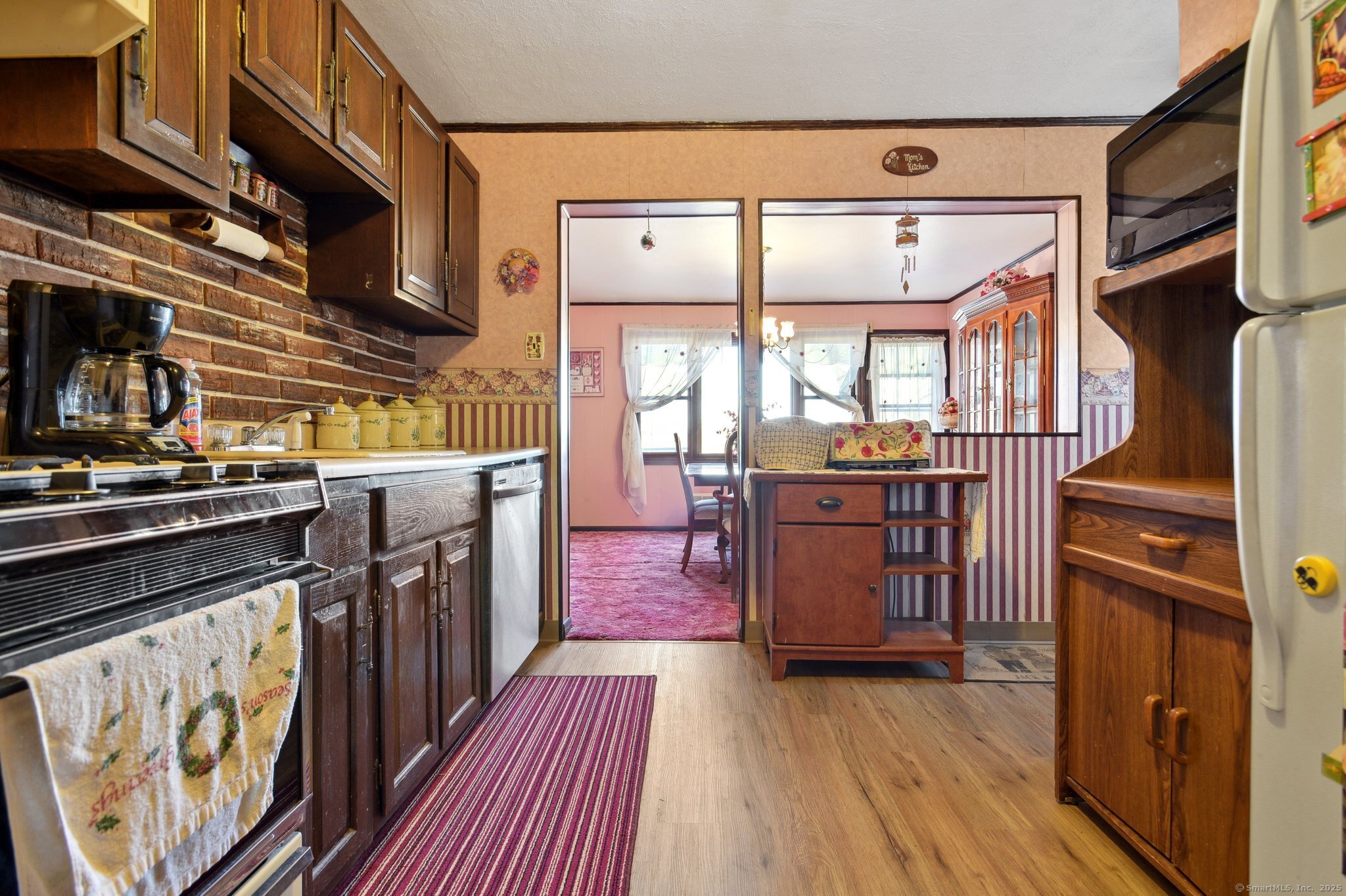 37 Strathmore Road, West Haven, Connecticut image 7