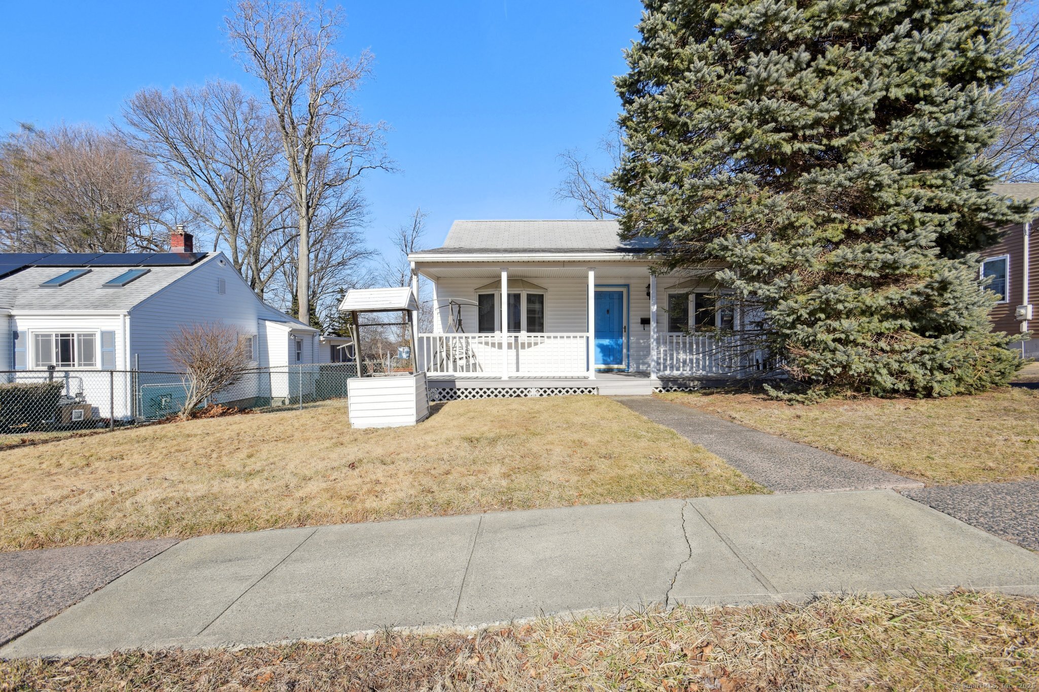 37 Strathmore Road, West Haven, Connecticut image 1