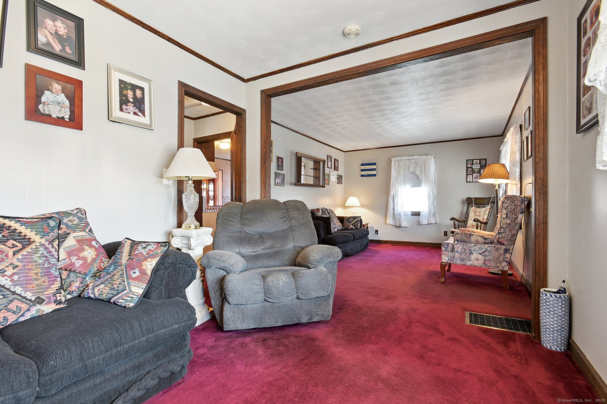37 Strathmore Road, West Haven, Connecticut image 3