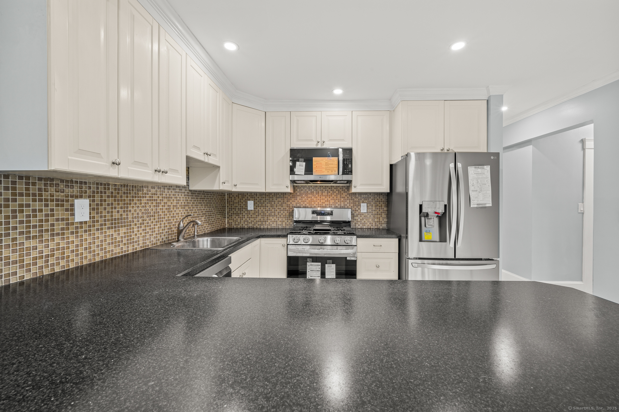 15 N Elm Street, Wallingford, Connecticut image 12