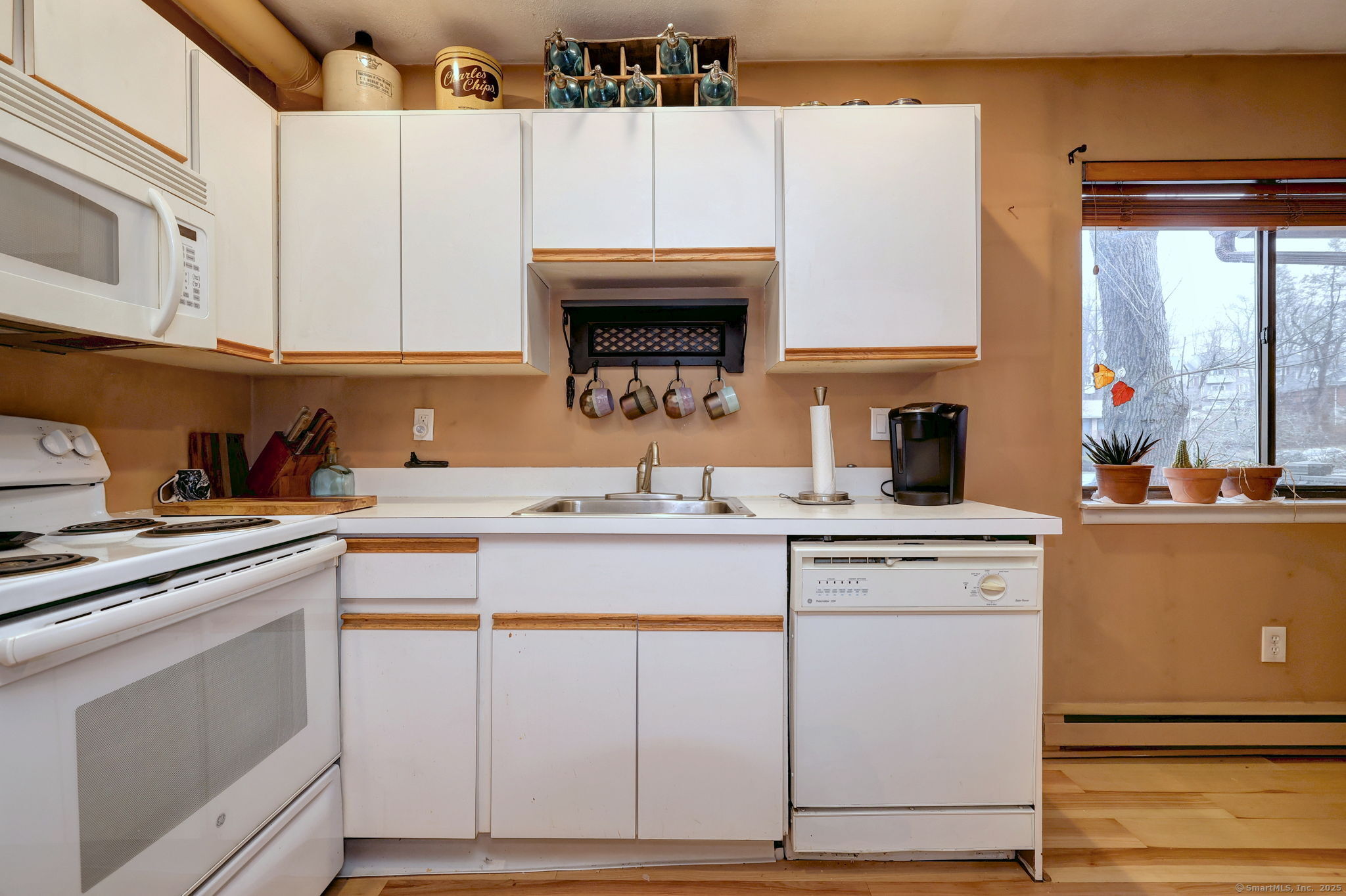 60 Riverview Drive #60, Bridgeport, Connecticut image 17