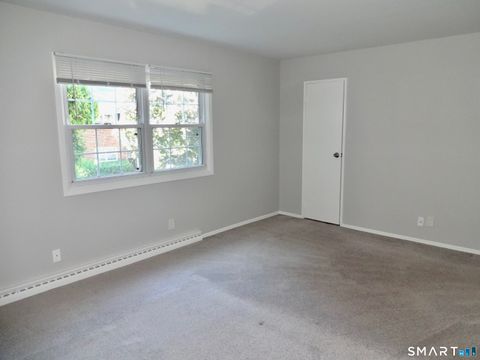 Tiny photo for 245 Unquowa Road #APT 102, Fairfield, CT 06824 (MLS # 24150398)