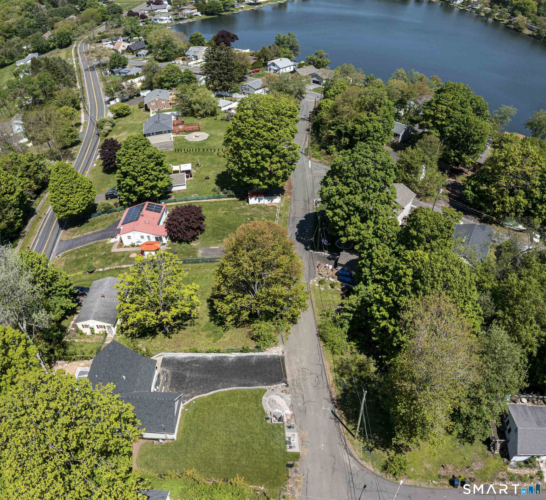 24 West Lakeview Road