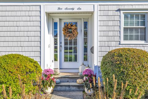 Tiny photo for 576 Bridgeview Place, Stratford, CT 06614 (MLS # 24135545)