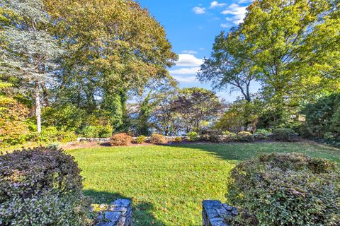 Tiny photo for 576 Bridgeview Place, Stratford, CT 06614 (MLS # 24135545)