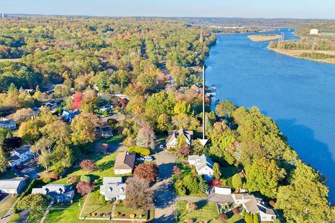 Tiny photo for 576 Bridgeview Place, Stratford, CT 06614 (MLS # 24135545)