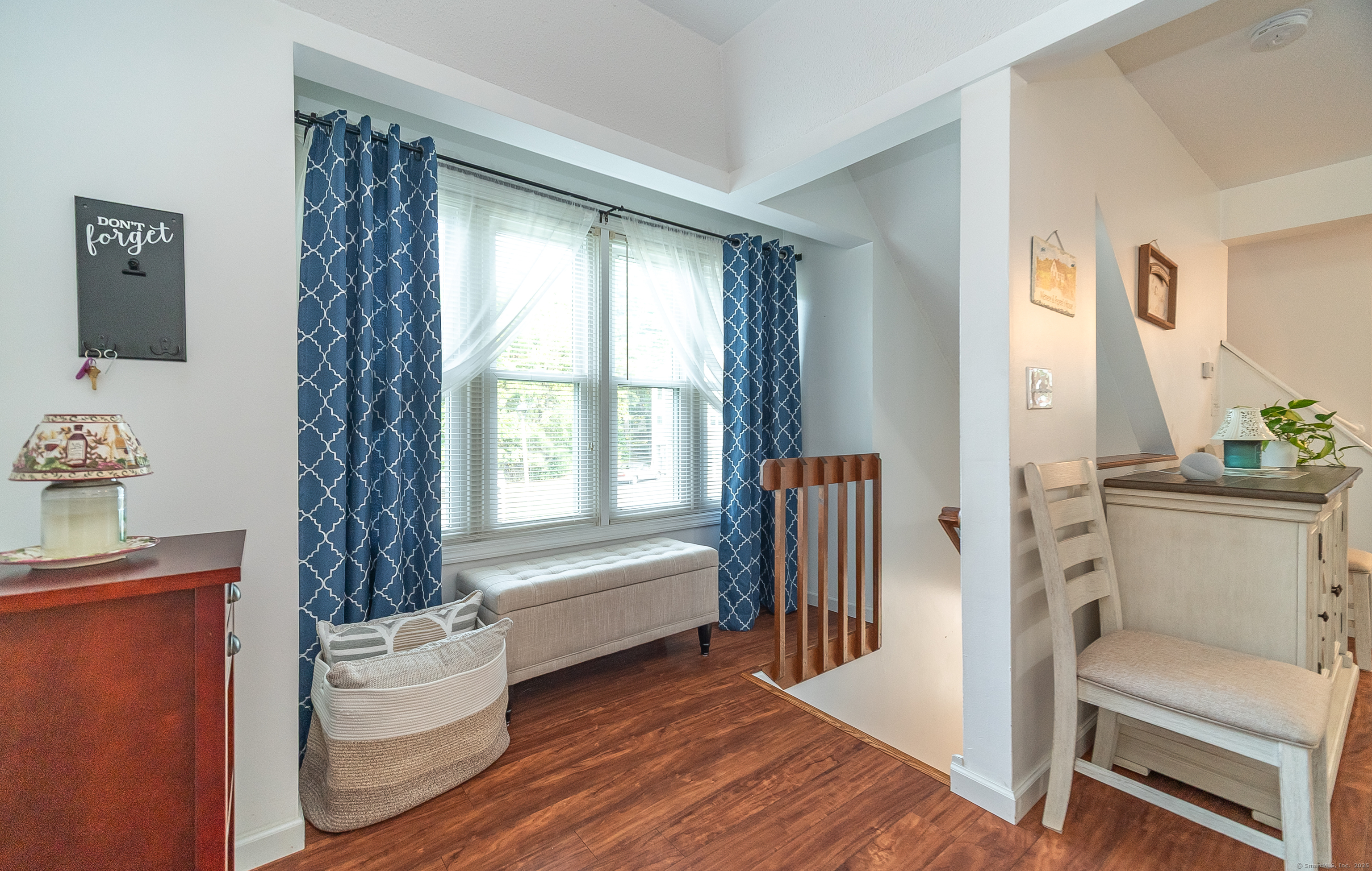 Meriden, Connecticut 06450, United States, 2 Bedrooms Bedrooms, ,2 BathroomsBathrooms,Residential,Active,223762