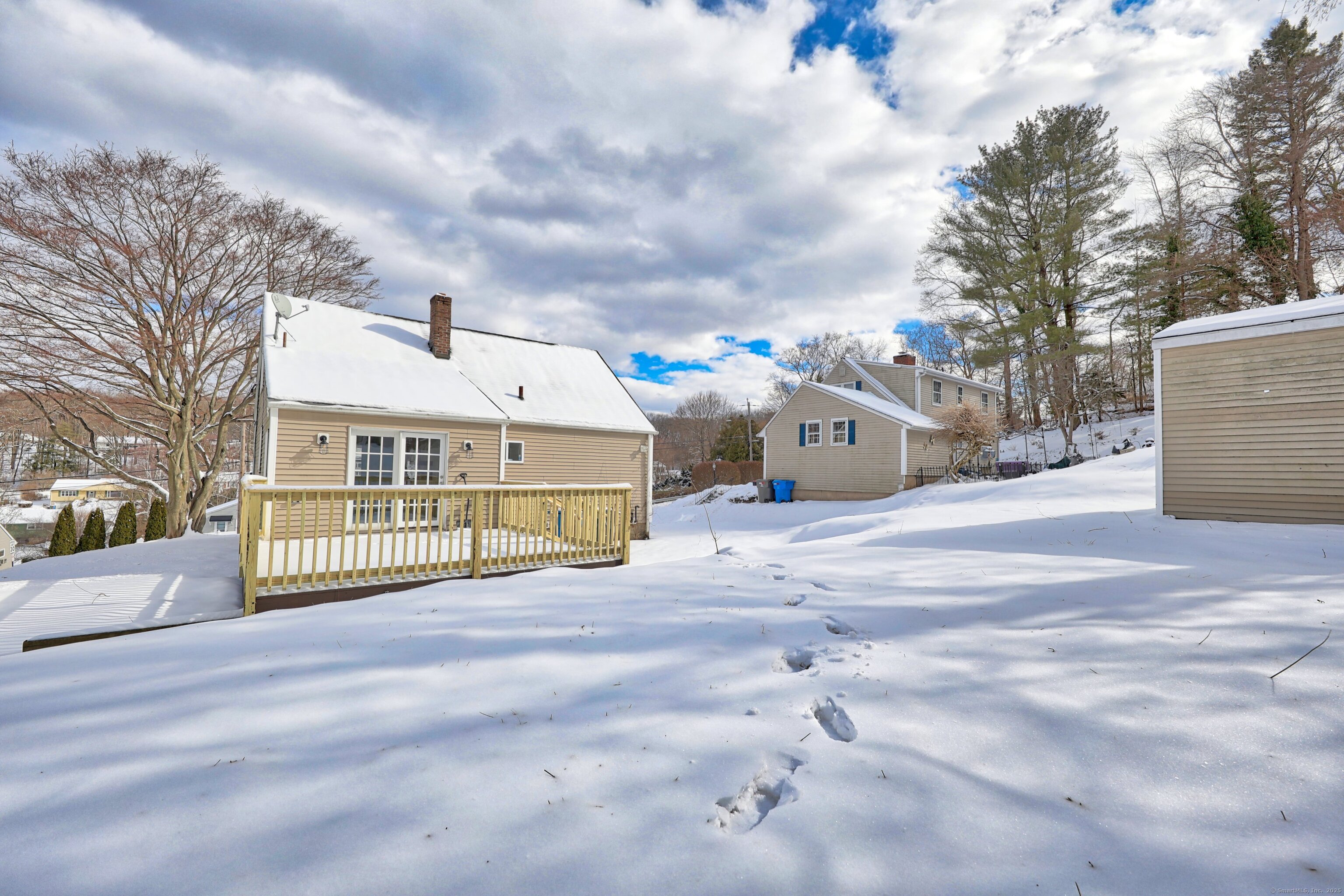 523 East Road, Bristol, Connecticut image 6