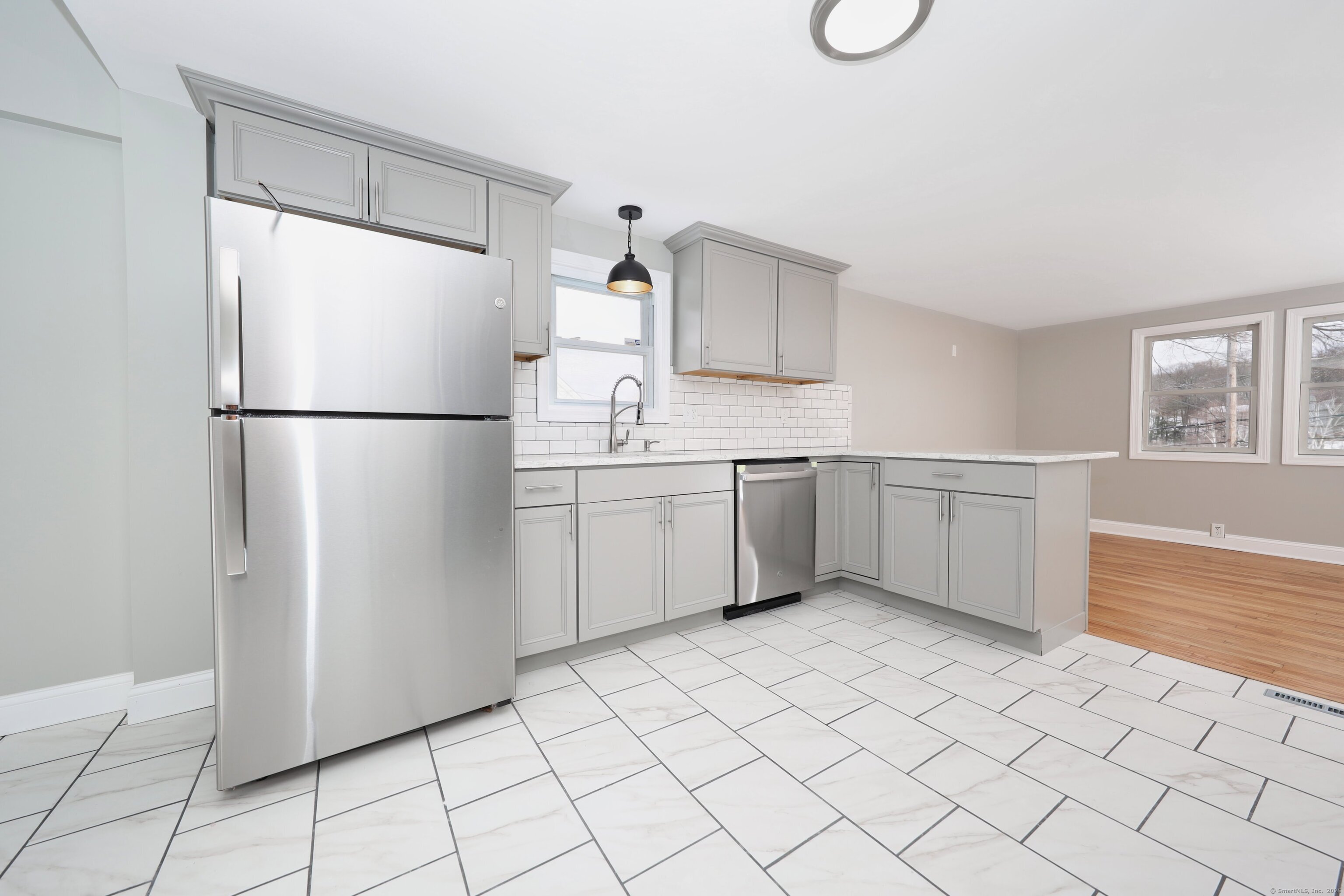 523 East Road, Bristol, Connecticut image 18