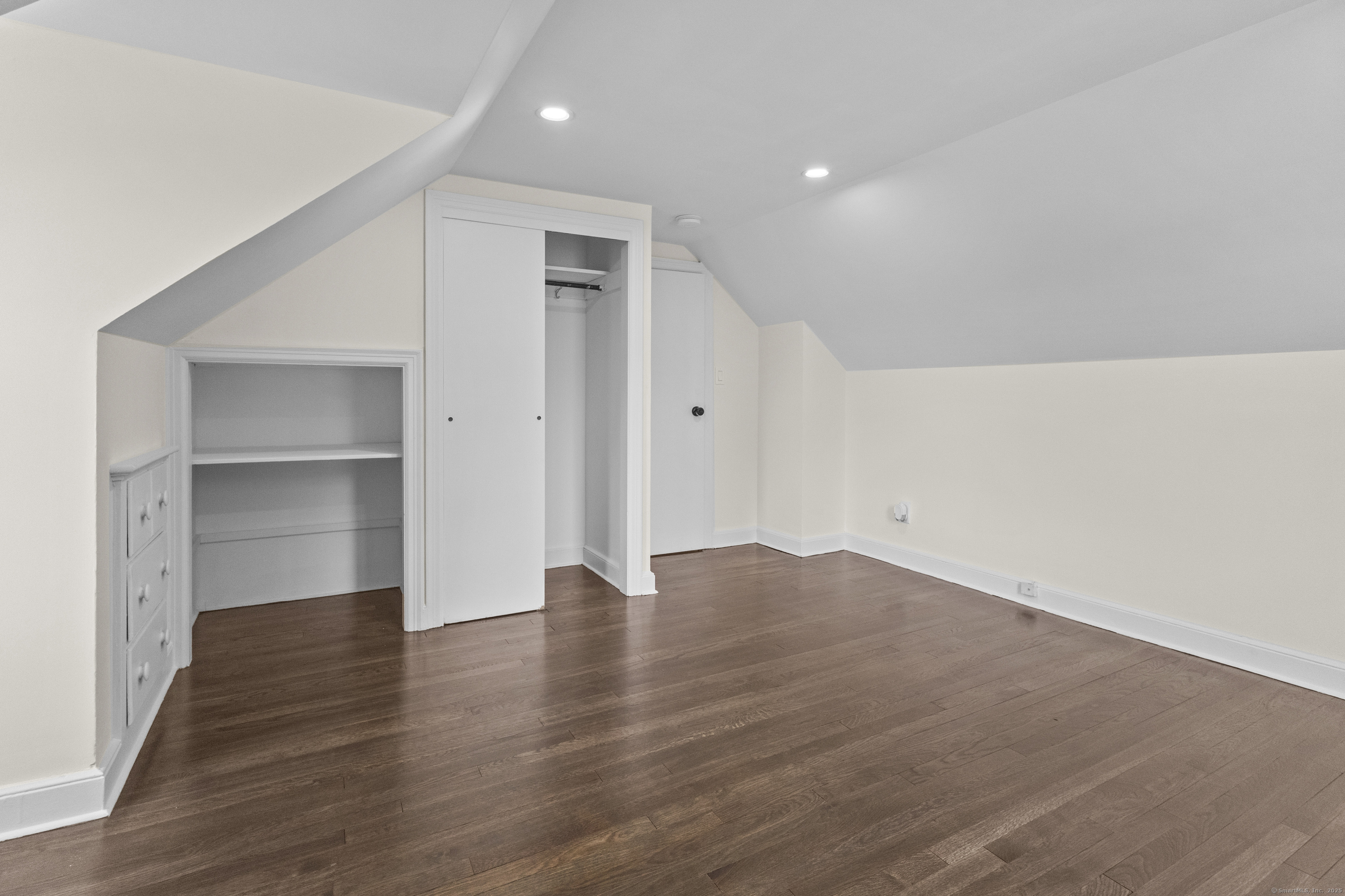 20 Woodlawn Street, West Haven, Connecticut image 19