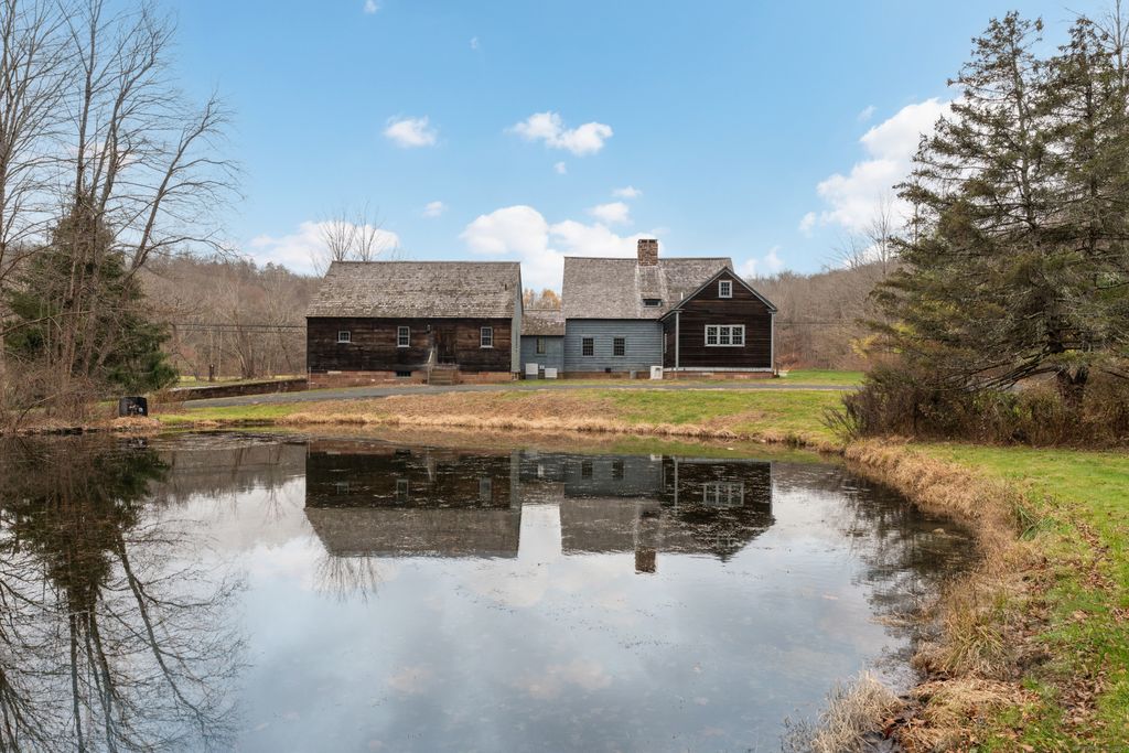 Photo of 4365 Durham Road, Guilford, CT 06437 (MLS # 24141136)