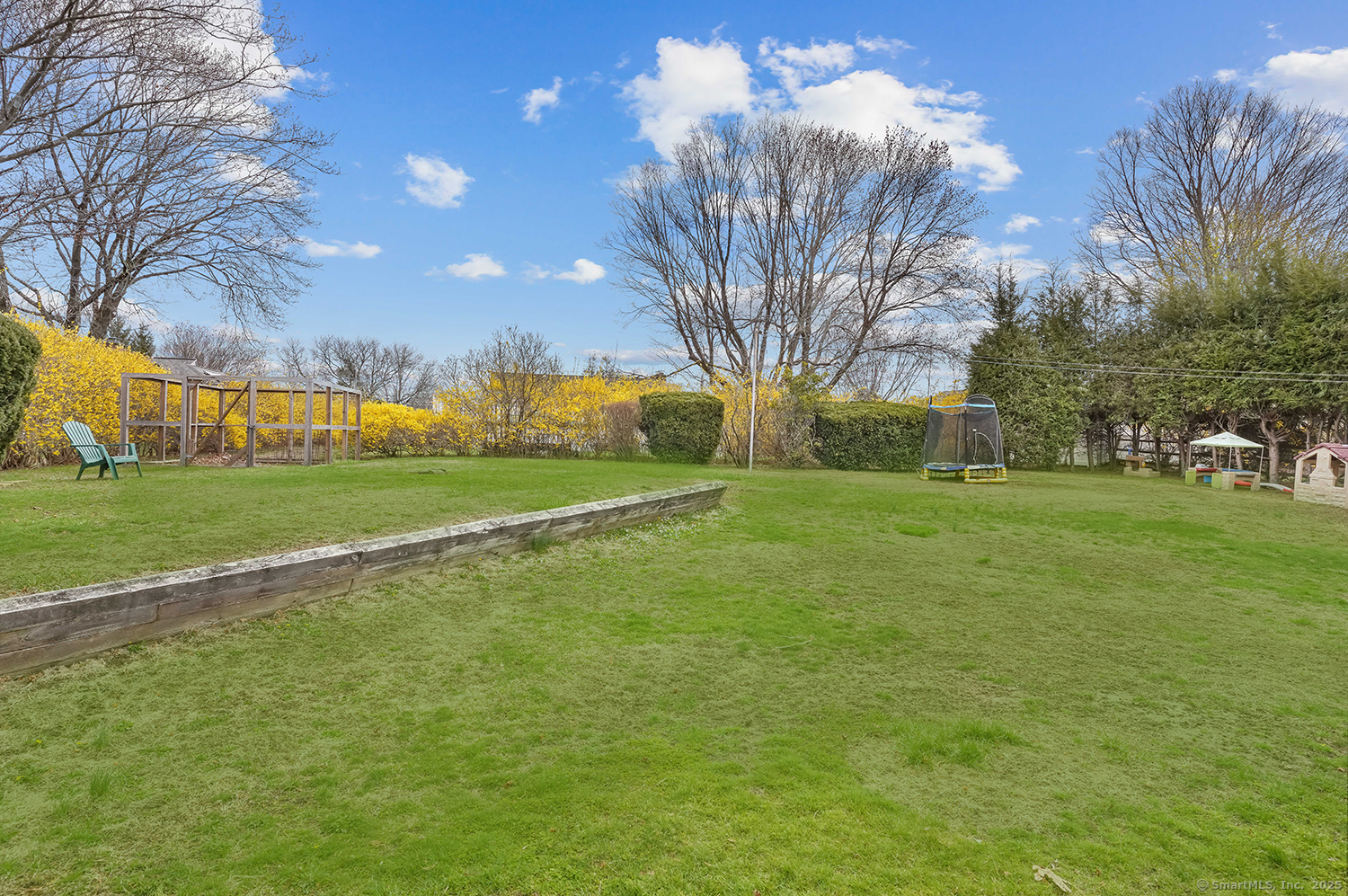 21 Randall Drive, Trumbull, Connecticut image 29