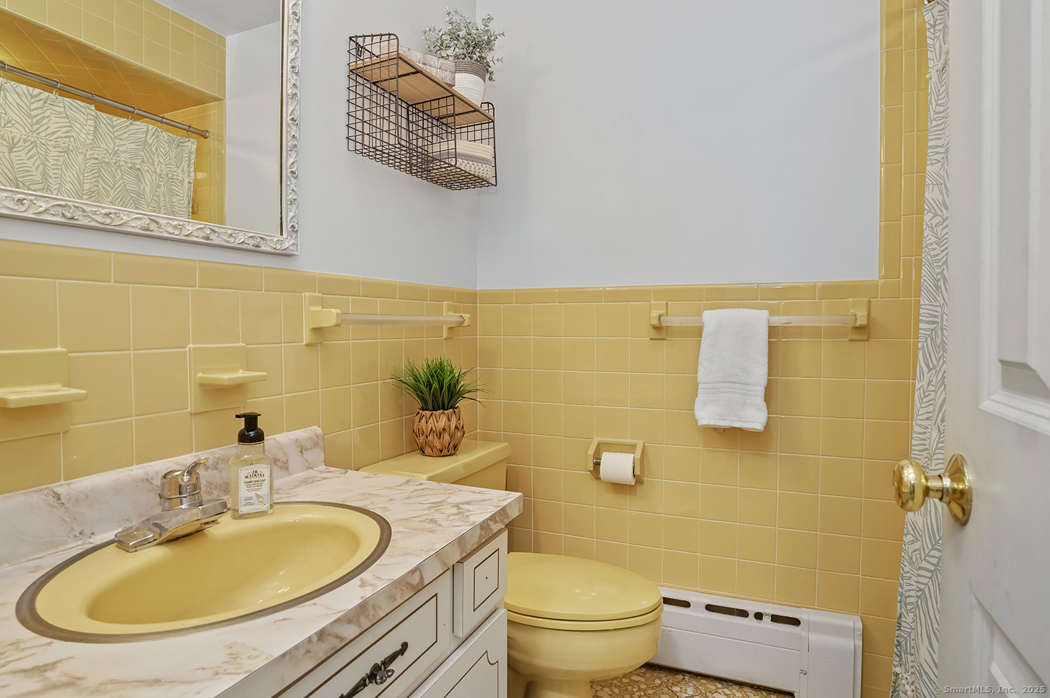21 Randall Drive, Trumbull, Connecticut image 20