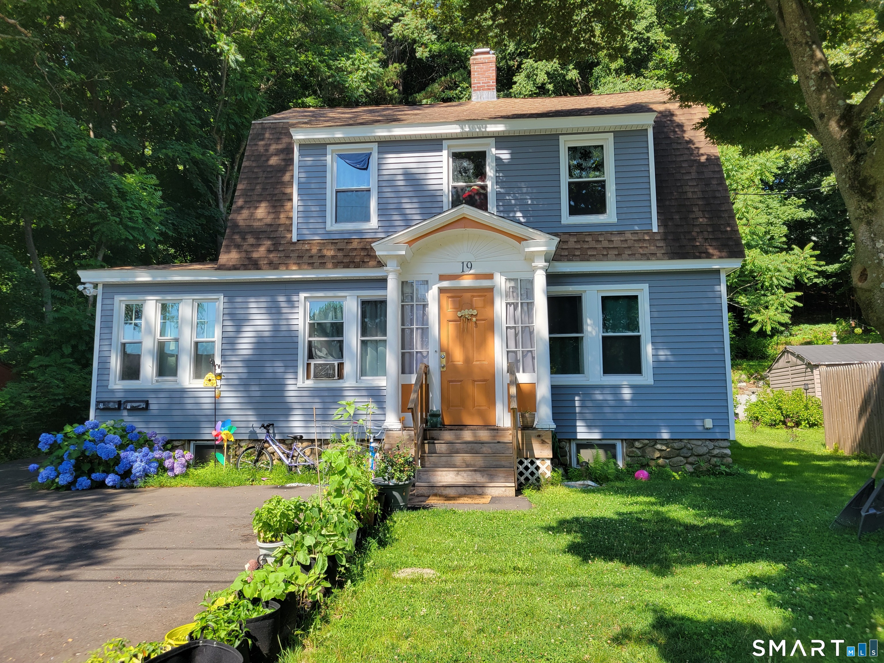 Photo 1 of 32 — 19 Haig Avenue, Bristol, CT 06010