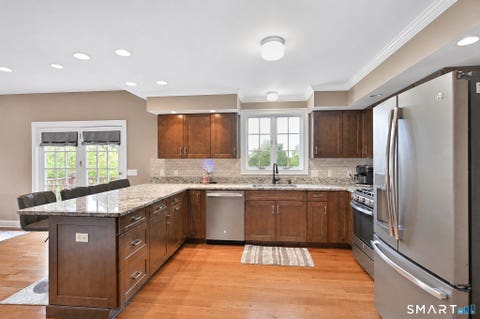 Tiny photo for 42-B Great Ring Road, Newtown, CT 06482 (MLS # 24197574)