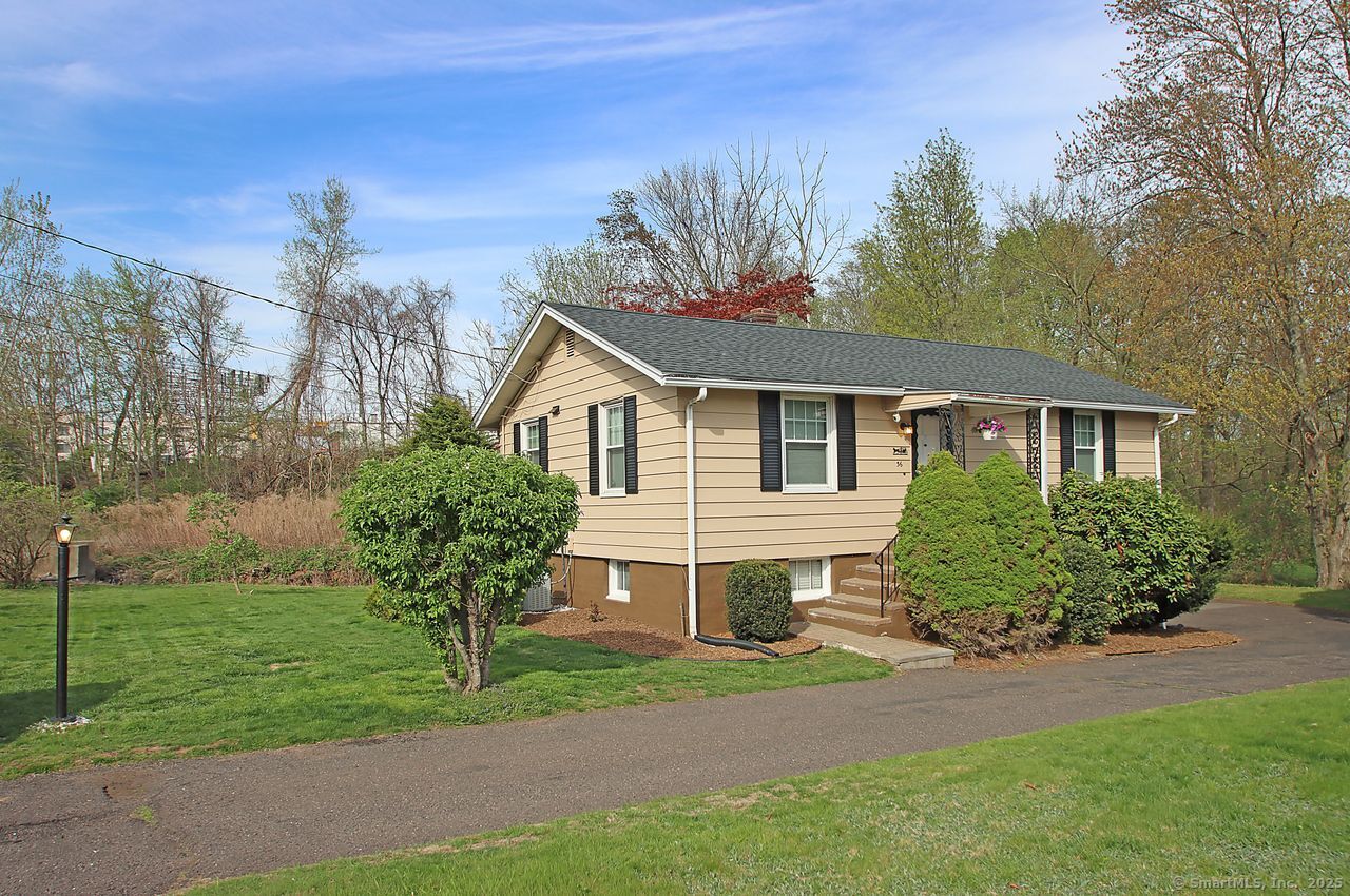 36 Hart Avenue, Meriden, Connecticut image 3