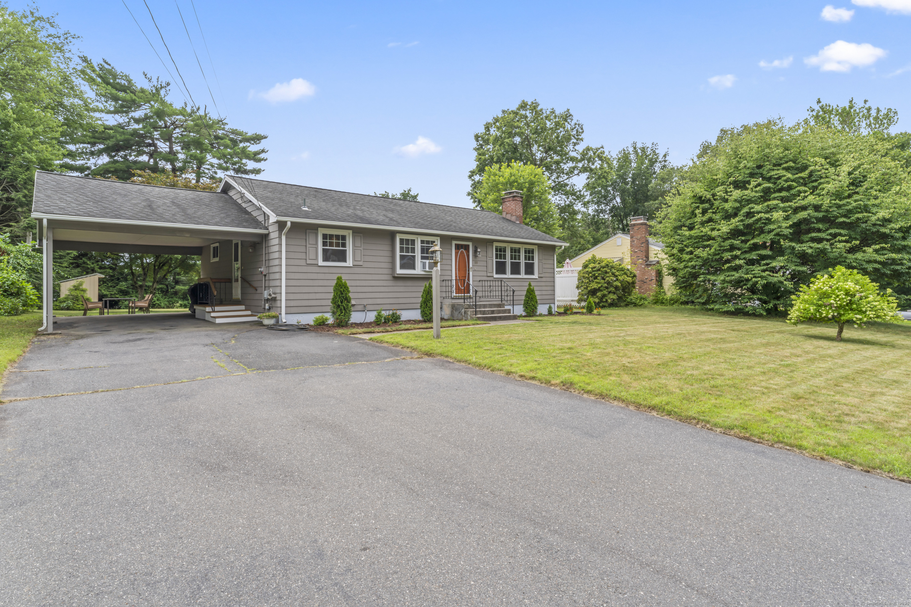 119 Debra Lane
