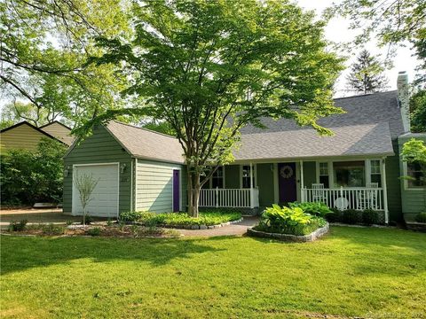 209 Vineyard Road Hamden CT 06517