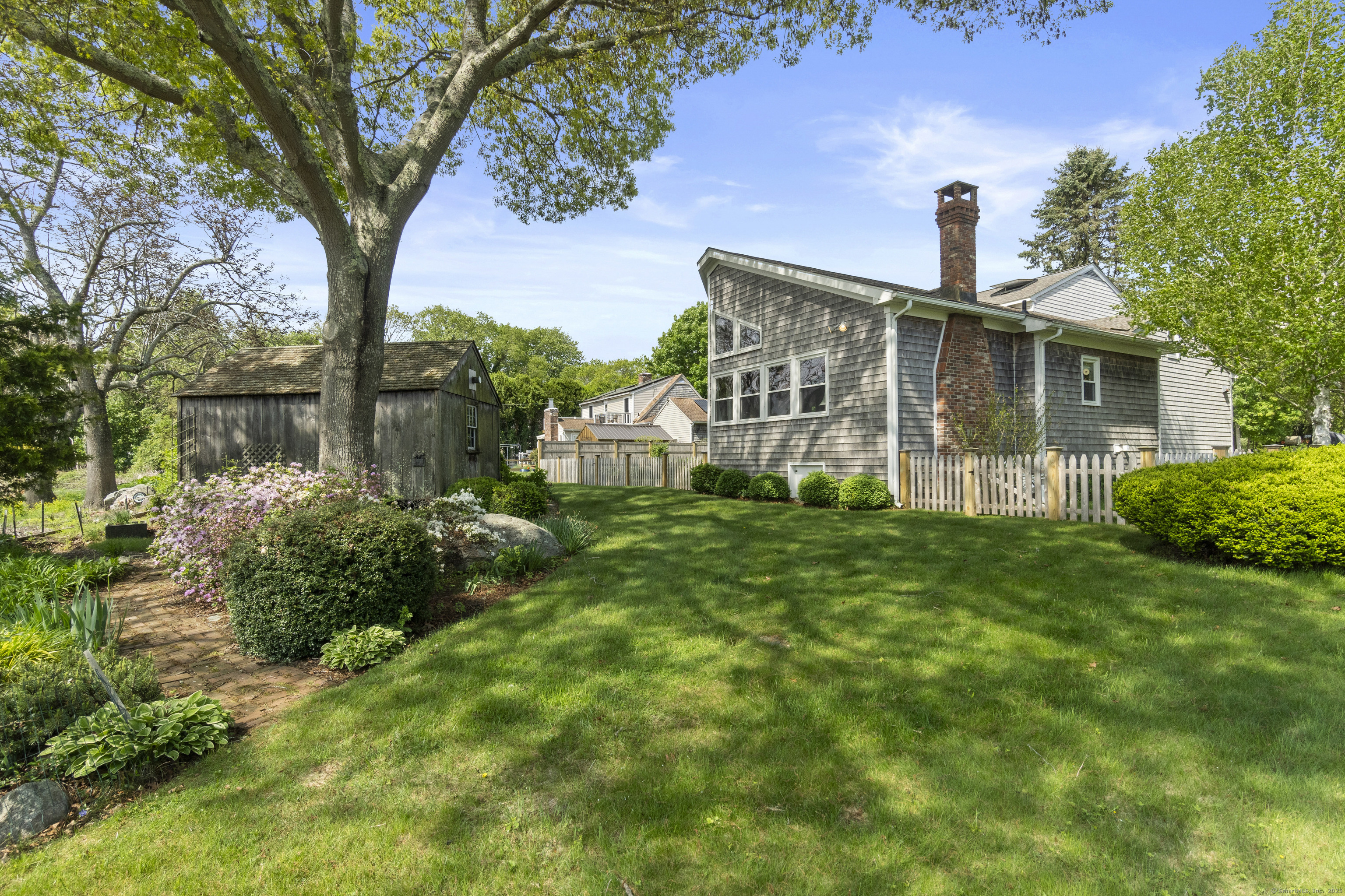 410 Noank Road