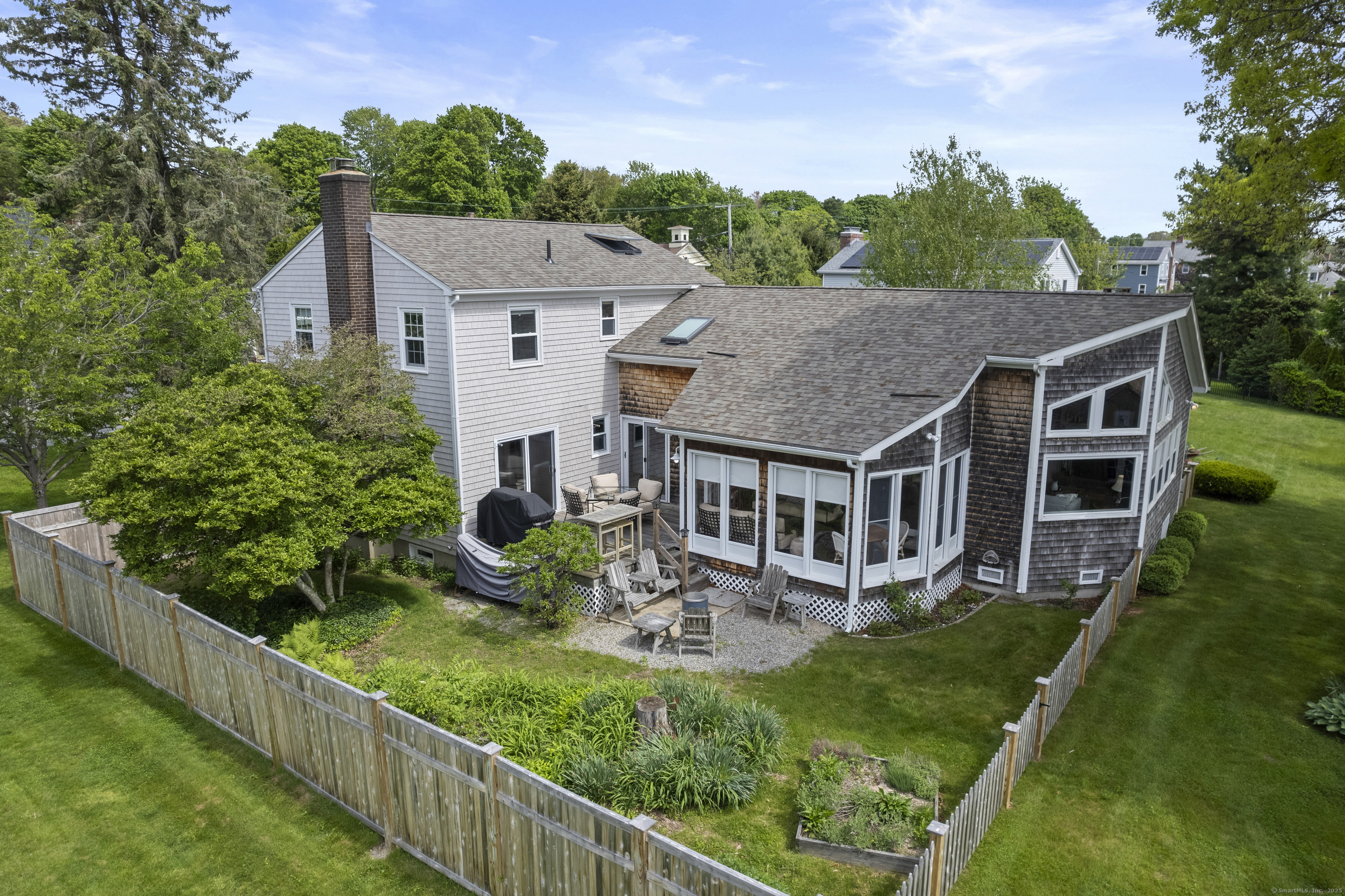 410 Noank Road, Groton, Connecticut image 3
