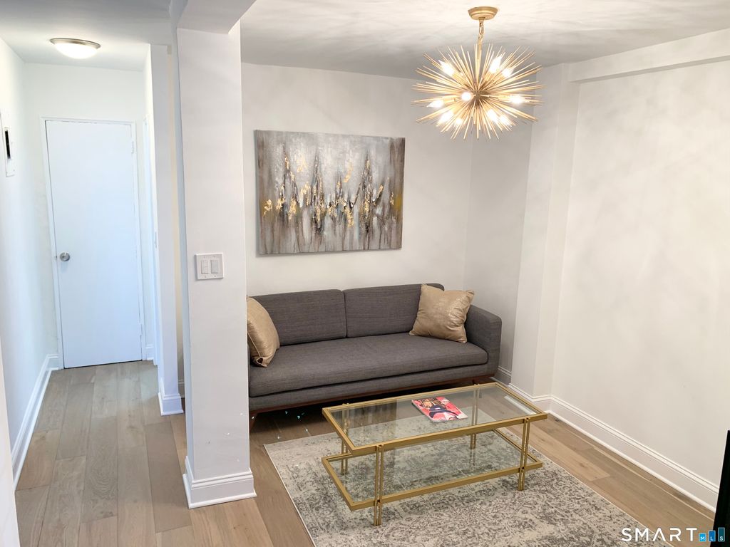 Photo of 700 Summer Street #APT 1M, Stamford, CT 06901 (MLS # 24145655)