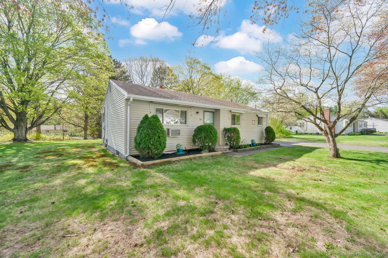 88 Benedict Drive, South Windsor, Connecticut image 2
