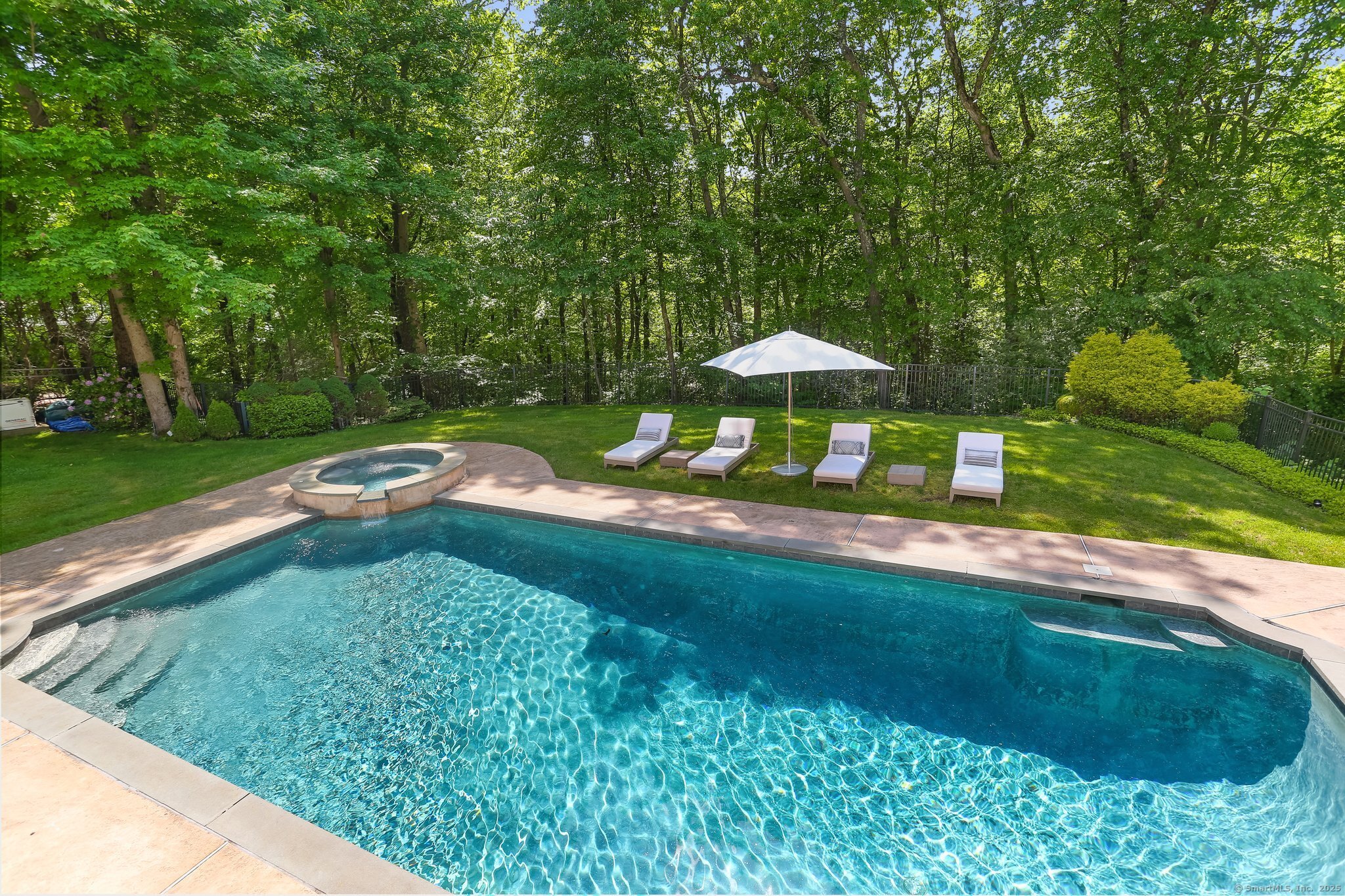 4 Mountain Laurel Drive