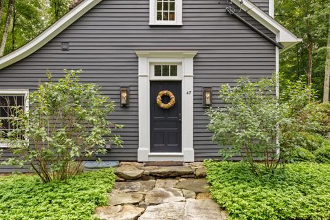 47 Godfrey Road West Weston CT 06883