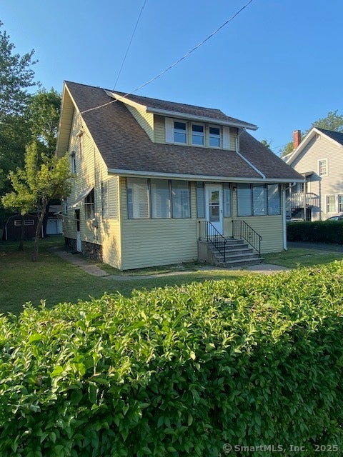 Photo of 524 Broad Street, Bristol, CT 06010 (MLS # 24181563)