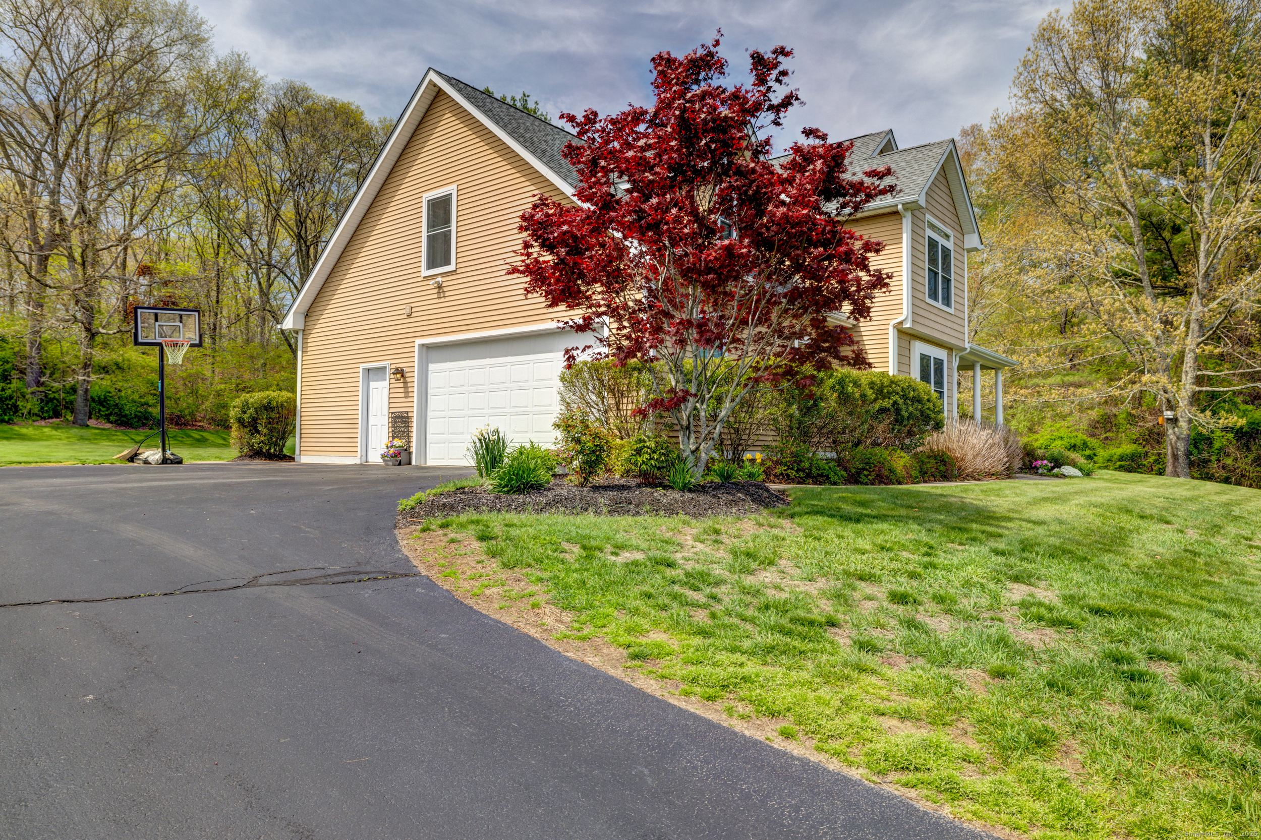 72 Mostowy Road, East Lyme, Connecticut image 4