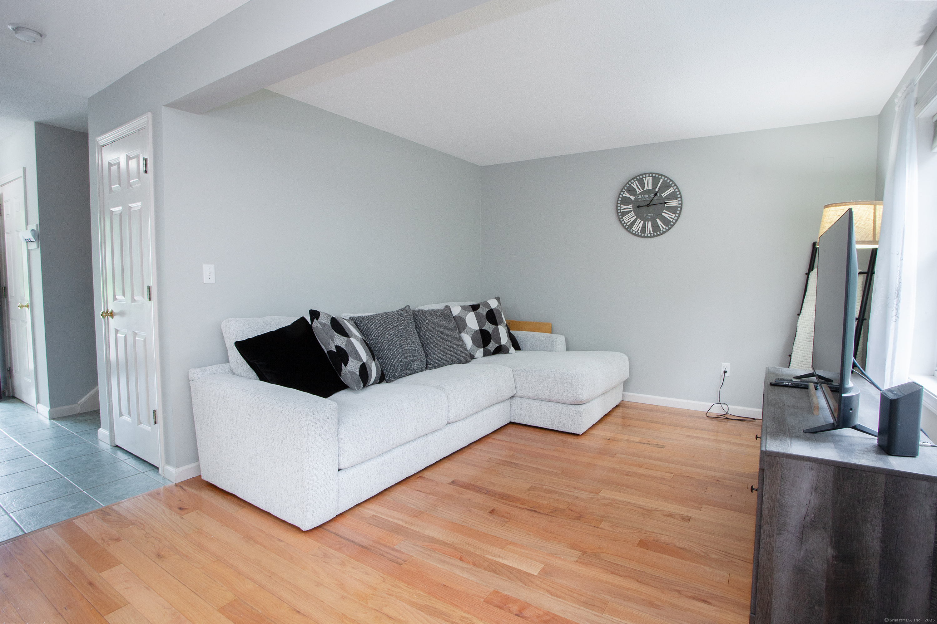 1048 S Main Street #APT 17, Southington, Connecticut image 10