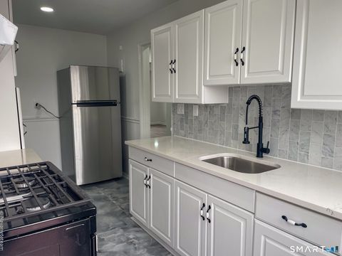 Tiny photo for 6 Revere Drive #APT 4, Stamford, CT 06902 (MLS # 24143941)