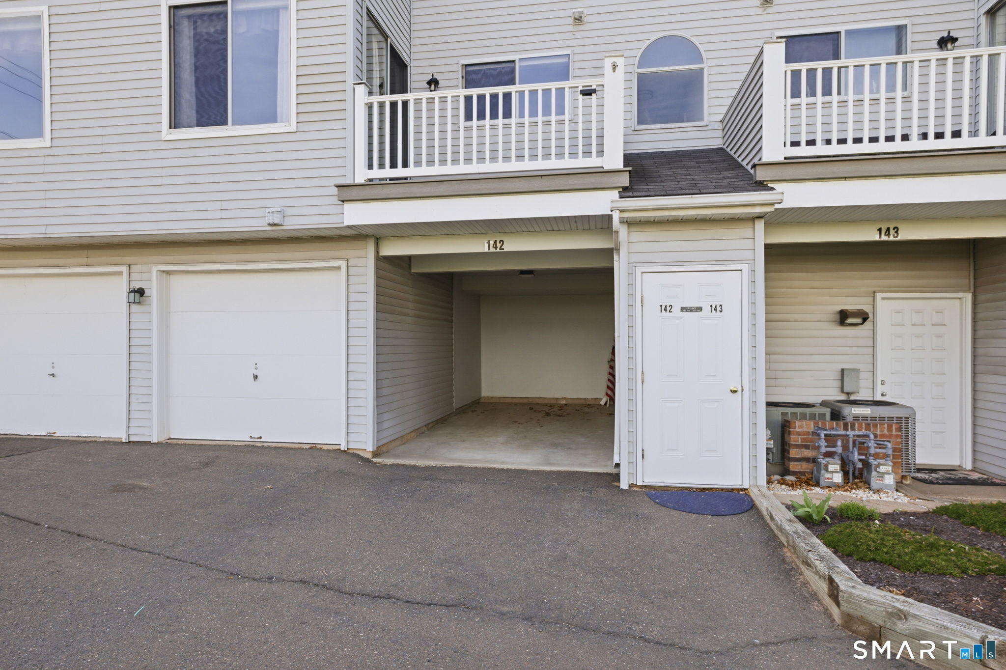 142 Staffordshire Commons Drive 142